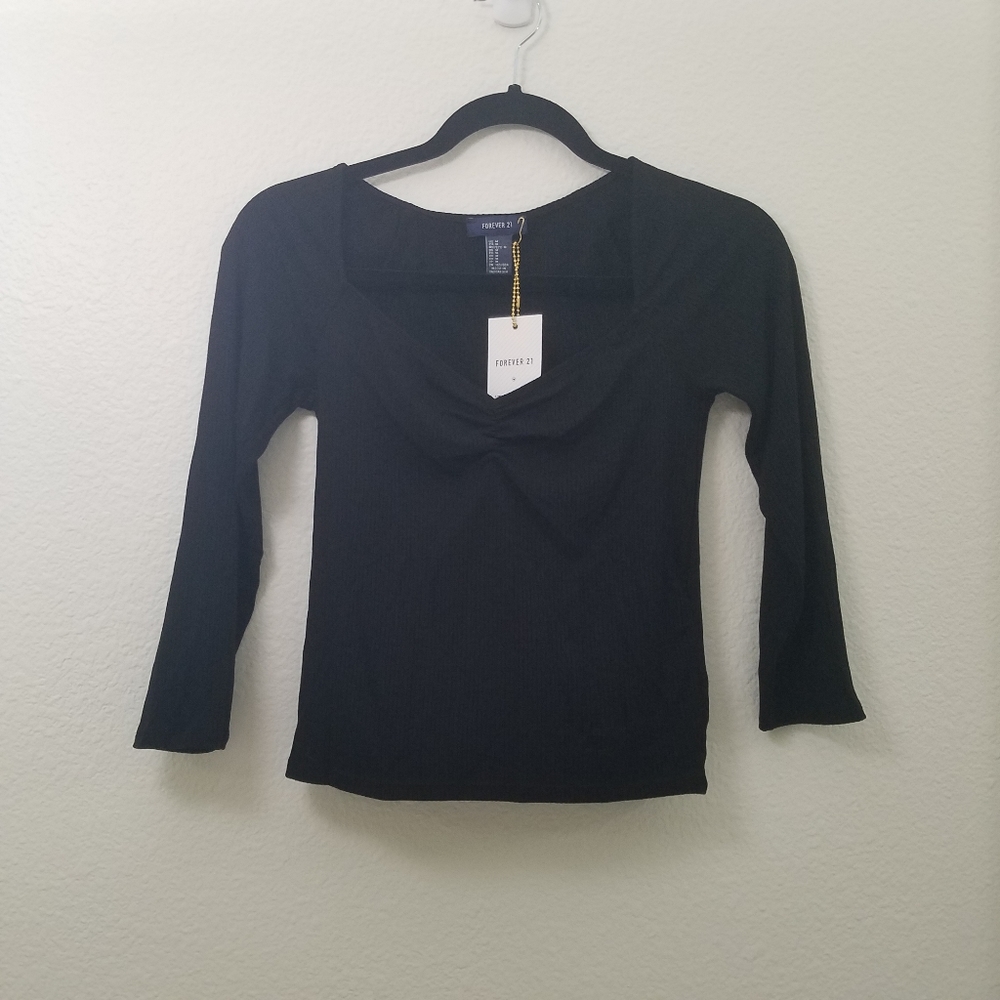 NWT Forever 21 Black 3 Quarter Sleeve Top Size M
